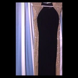 Long Black Sleeveless Dress